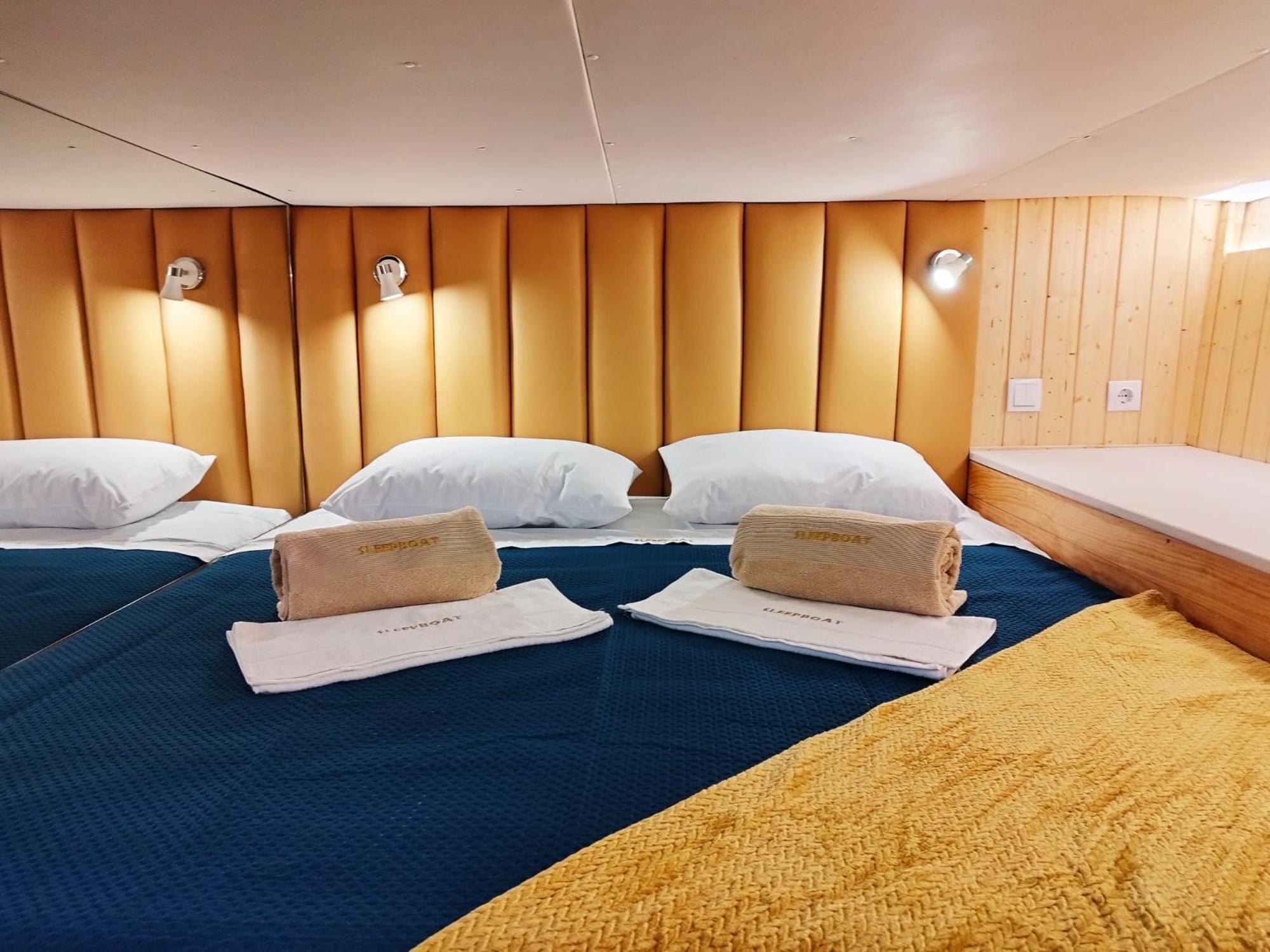Sleepboat Luxlife Yatch Hotel Porto Exterior photo