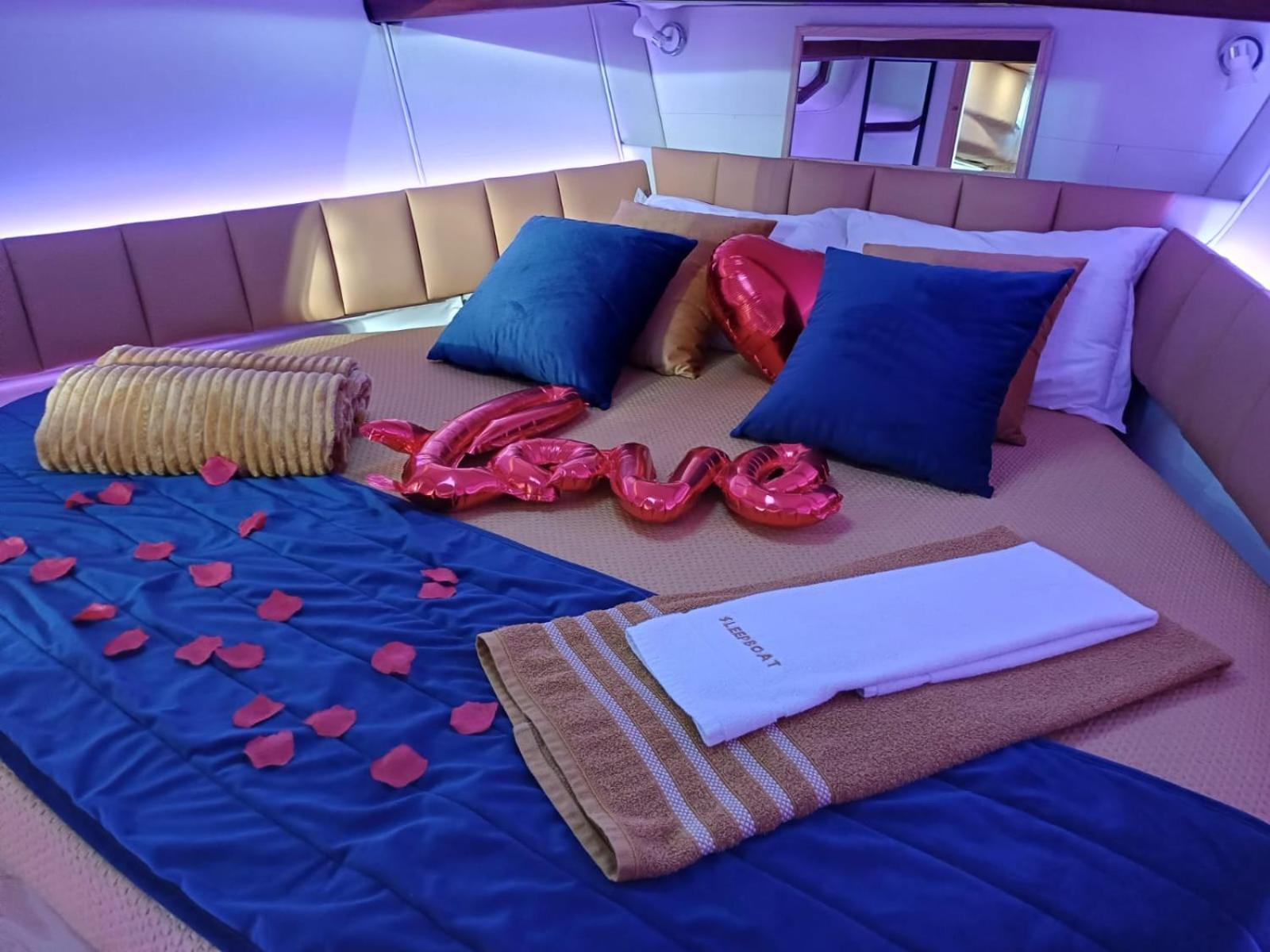 Sleepboat Luxlife Yatch Hotel Porto Exterior photo
